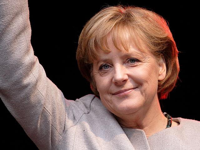 Angela Merkel abre caminho para ser primeira-ministra da Alemanha