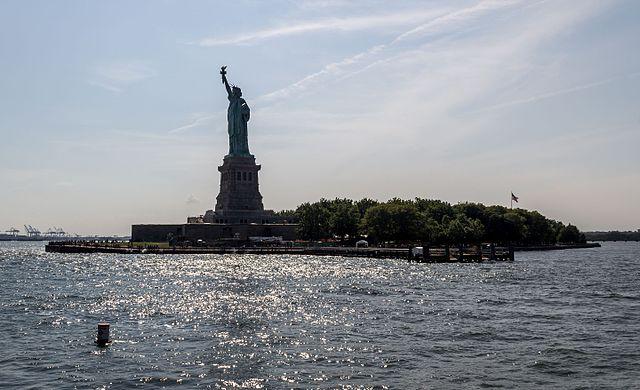 Estátua da Liberdade é inaugurada em Nova York