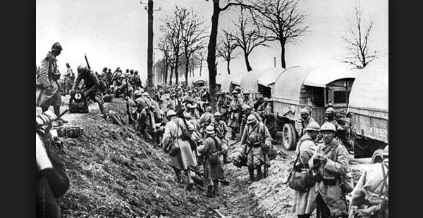 Início da Batalha de Verdun, a mais longa da Primeira Guerra Mundial