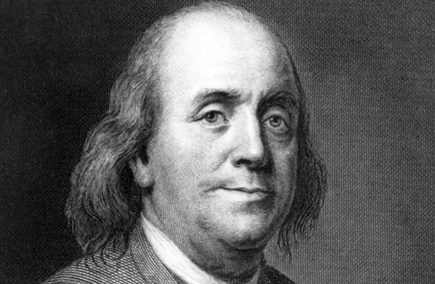 Nasce Benjamin Franklin, político, inventor e diplomata