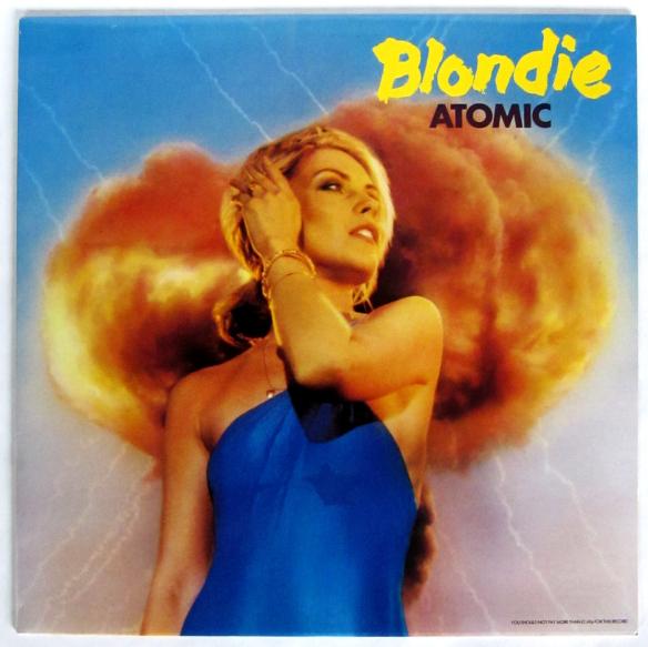 Blondie chega ao topo com "Atomic"