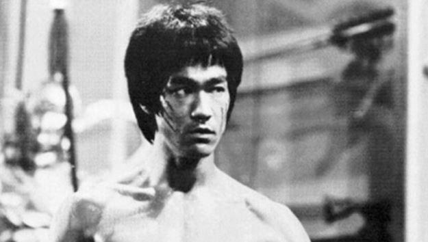 Nasce Bruce Lee, ícone cultural e referência nas artes marciais