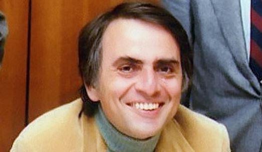 Nasce o cientista e astrônomo Carl Sagan