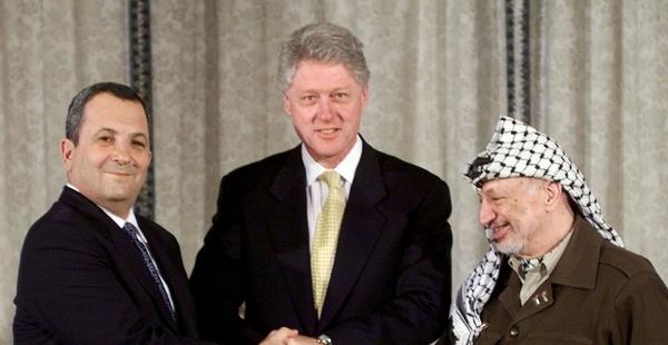 Clinton consegue mediar a paz entre Síria e Israel