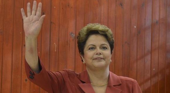 Dilma Rousseff é afastada definitivamente da presidência do Brasil