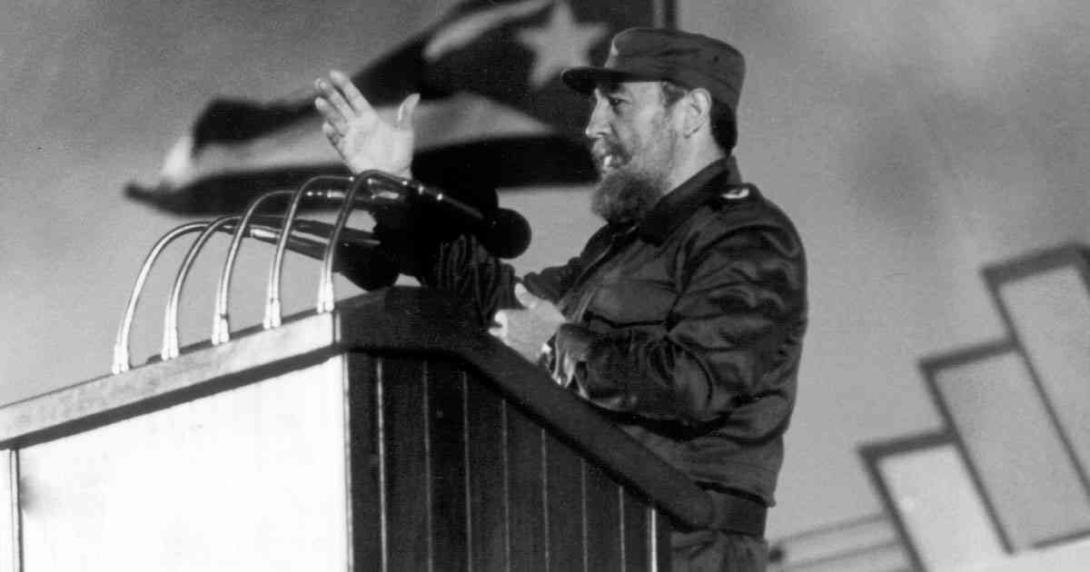 Fidel Castro é empossado primeiro-ministro de Cuba