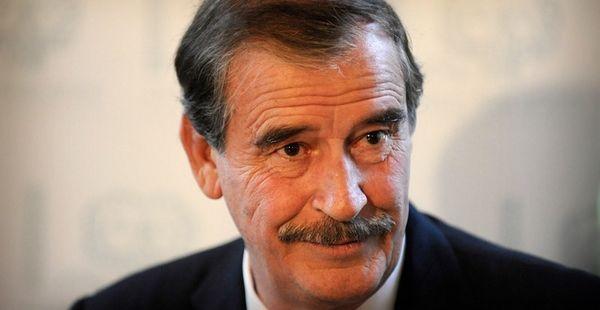 Vicente Fox se transforma no primeiro a derrotar o Partido Revolucionário Institucional no México