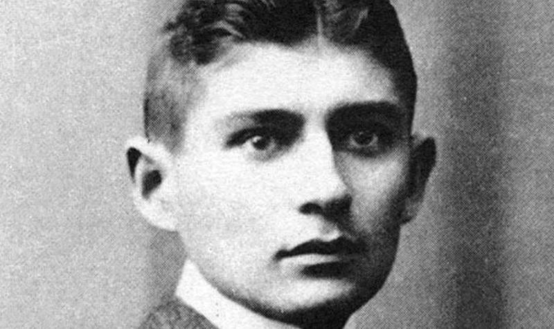 Morre o escritor Franz Kafka