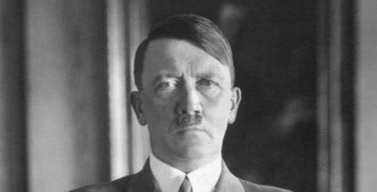 Hitler sobrevive à tentativa de assassinato