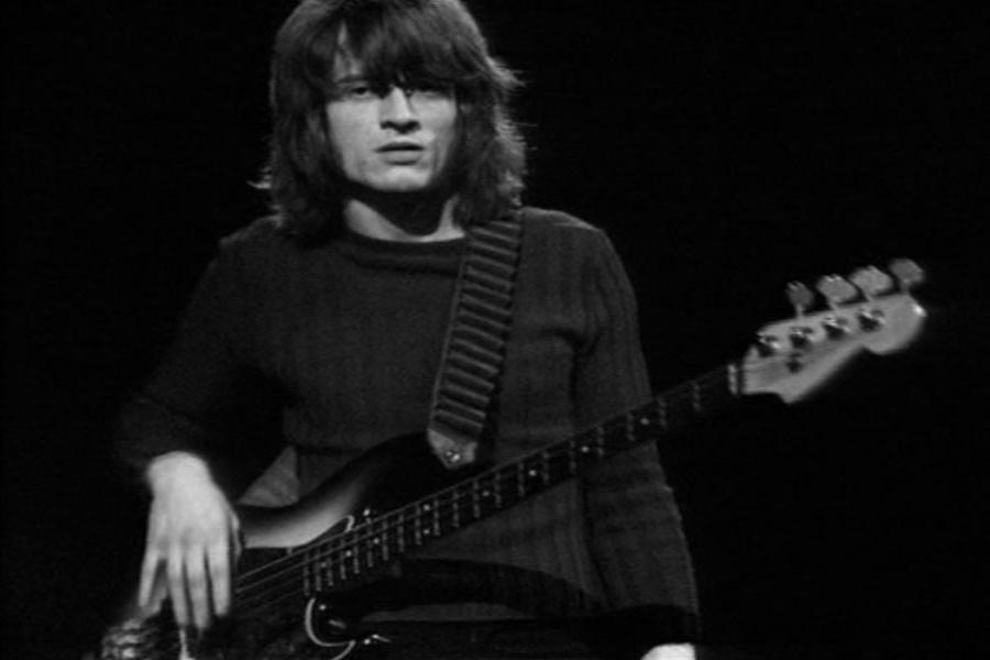Nasce John Paul Jones, ex-baixista e tecladista do Led Zeppelin