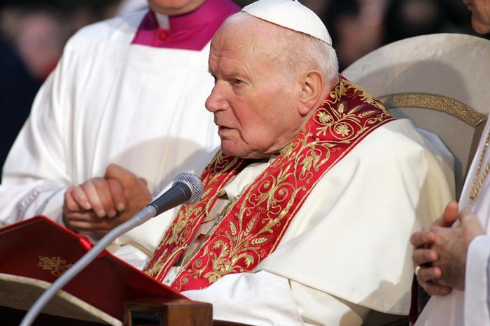 Morre o Papa João Paulo II