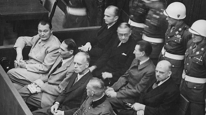 Dez nazistas condenados no Julgamento de Nuremberg são executados