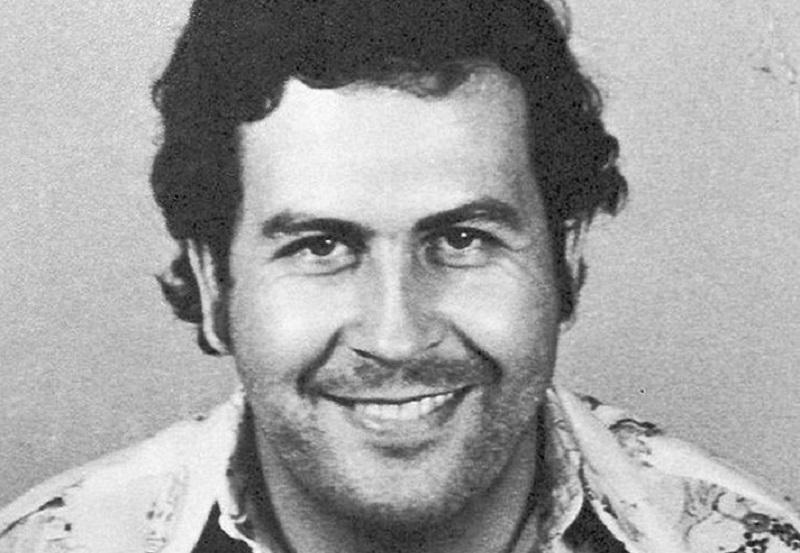 Pablo Escobar foge da prisão