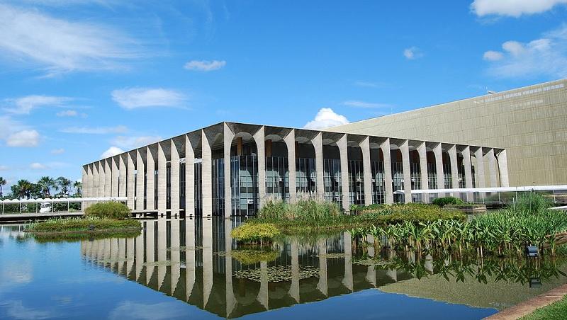 Palácio Itamaraty é inaugurado em Brasília