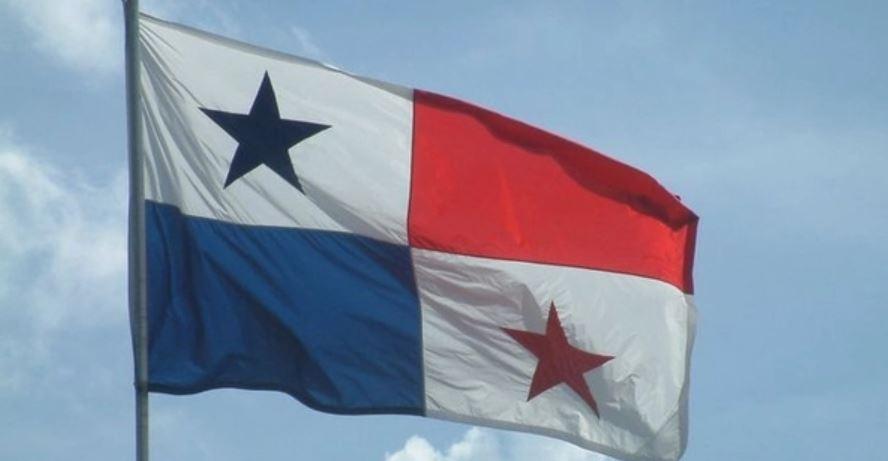 O Panamá proclama sua independência da Colômbia
